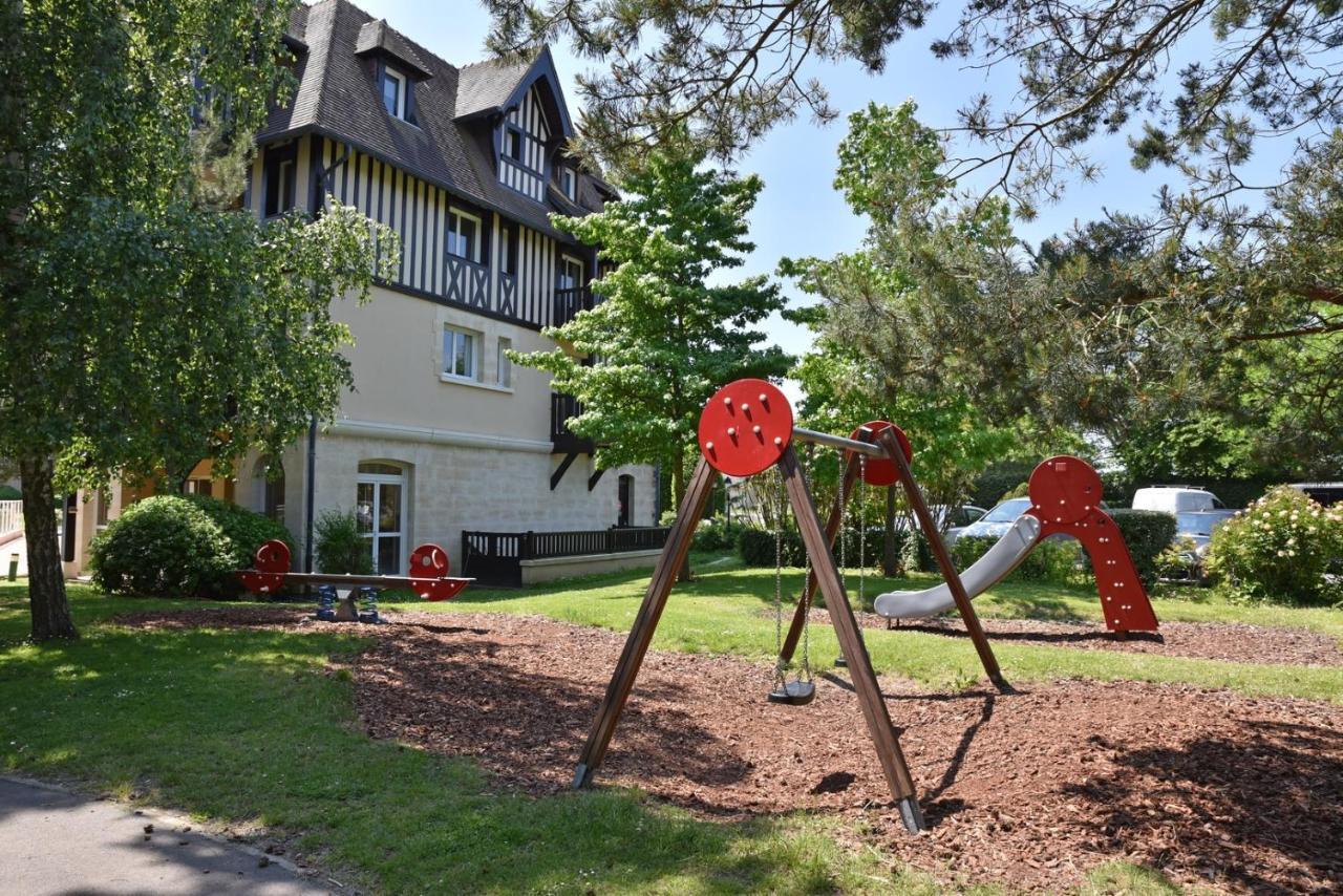 Tres Bel Appartement 8 Personnes Wifi Offert Deauville Exterior foto